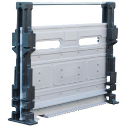 Partition for Hygiene Pro calf pens in a row