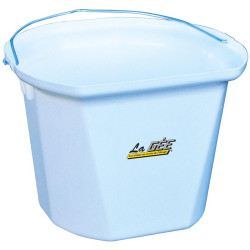 Graduated flat edge bucket